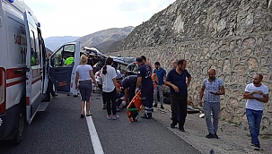 Erzincan'da trafik kazası: 4 yaralı 