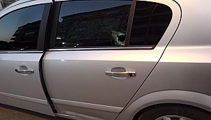 Husumetlisinin aracına tüfekle ateş açtı 