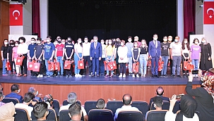 LGS'de ilk 100'e giren öğrenciler ödül 