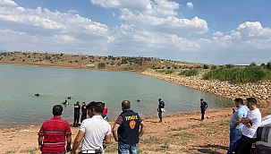 Serinlemek için girdiği gölette boğuldu 