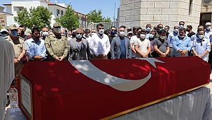 Uzman Onbaşı gözyaşları arasında defnedildi 