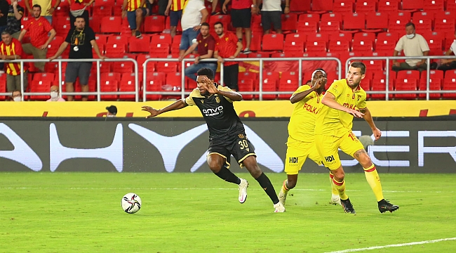 Malatya İzmir'de üç puanla dönüyor