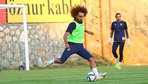 Sadık Çiftpınar ilk antrenmanına çıktı 