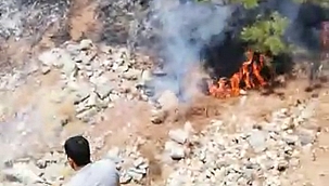 Treni durdurup yangını söndürdüler!