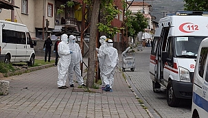 Anne ile oğlu koronaya yenik düştü!