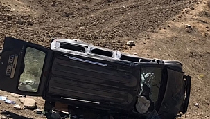 Arapgir'de feci kaza: 1'i ağır 5 yaralı! 