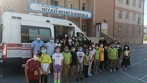 Çocukların ambulans merakı 
