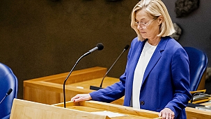 Hollanda Dışişleri Bakanı Kaag istifa etti 