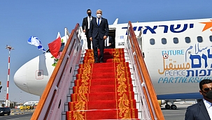 İsrail'den Bahreyn'e ilk resmi ziyaret 