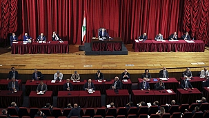 Lübnan'da hükümet güvenoyu aldı
