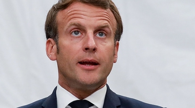 Macron'un sağlık kartı sosyal medyaya sızdı 