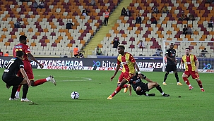 YMS evinde Sivasspor'a boyun eğdi