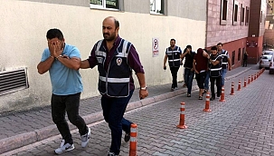 Mazot çalan 2 zanlı yakalandı