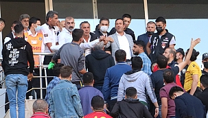 Hatay yenilgisine taraftardan tepki!