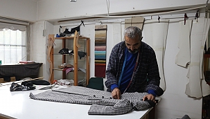 Dede mesleğini itinayla sürdürüyor