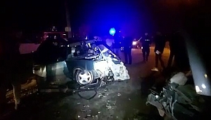 Kocaeli'de 2 otomobil çarpıştı: 2 yaralı 