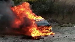 Konya'da otomobil alev alev yandı 