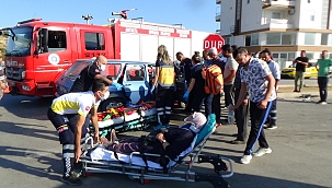 Kumluca'da trafik kazası: 3 yaralı 