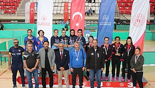 Masa tenisi takım yarışmaları! 