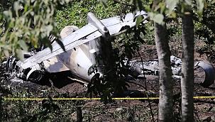 Meksika'da küçük uçak düştü: 1 ölü 