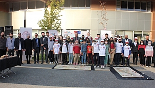 Öğrencilerin seramik çalışmaları sergilendi 