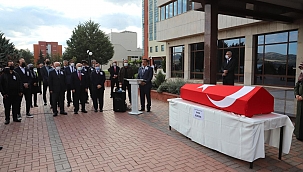 Öğretim Üyesi Dürgen kansere yenildi 