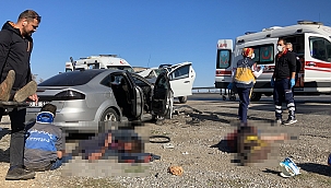 Otomobille cip çarpıştı: 1 ölü 13 yaralı