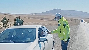 Sürücülere bebek kemeri anlatıldı