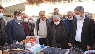 Kiraz Şire Pazarı esnafı ile buluştu 