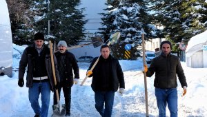 Arapgir'de yoğun kar mesaisi