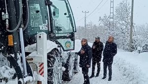 Başkan Kazgan karla mücadele çalışmalarını denetledi
