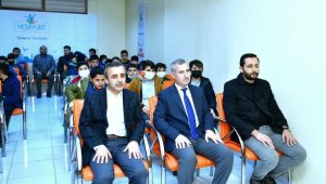 Çınar gençlerle 'Asr-ı Saadet' etkinliğinde buluştu