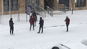 Okullara 1 gün kar tatili 
