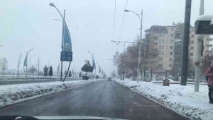 Malatya'da kar yağışı etkili oldu
