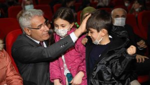 Güder: "Önceliğimiz insanımızın gönüllerini fethetmektir"