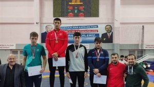 Güreşçi Bozbağ Türkiye Şampiyonu oldu