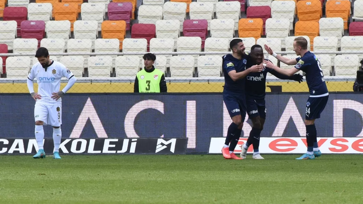 Malatyaspor Başakşehir'e konuk oluyor