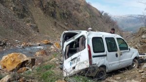 Trafik kazasında şehit babası hayatını kaybetti