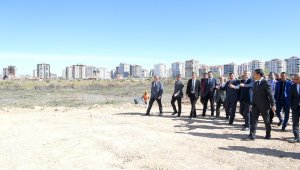 2023'te tamamlanacak 100.yıl parkının yer teslimi yapıldı