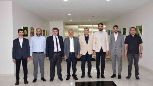 Özcan'dan kayısı üreticilerine destek çağrısı