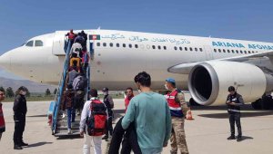 908 düzensiz göçmen ülkelerine gönderildi