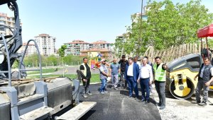 Yesilyurt'ta yol hizmetlerine önem