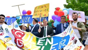 Başkan Çınar, lösemi için farkındalık yürüyüşüne katıldı