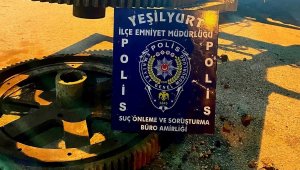 Hırsızları kameralar ele verdi