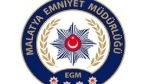 Polis dolandırıcılığı önledi