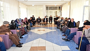 Vali Baruş'tan Bayram kutlamaları 