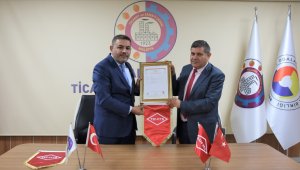 Türkiye'de ilk kez "TSE Hizmet Yeterlilik Belgesi" alan oda Malatya TSO oldu