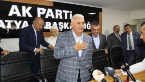 Binali Yıldırım: ''Vesayetlerle, darbelerle bir şey elde edemeyenler yeni bir arayış içerisindeler"