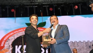 Uğur Aslan ve Buray Malatyalıları coşturdu