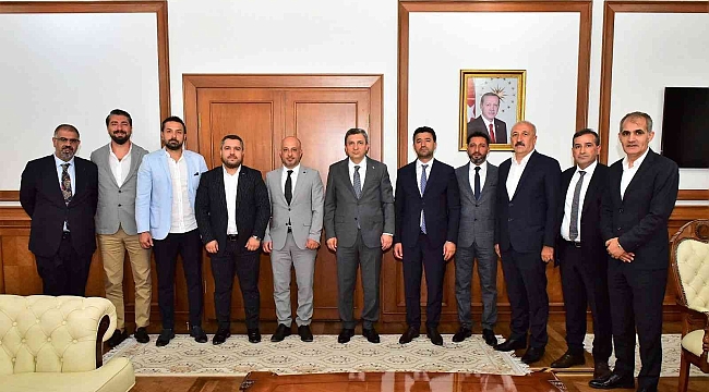 Yeni Malatyaspor Başkanı Hacı Ahmet Yaman'dan, Vali Şahin'e ziyaret